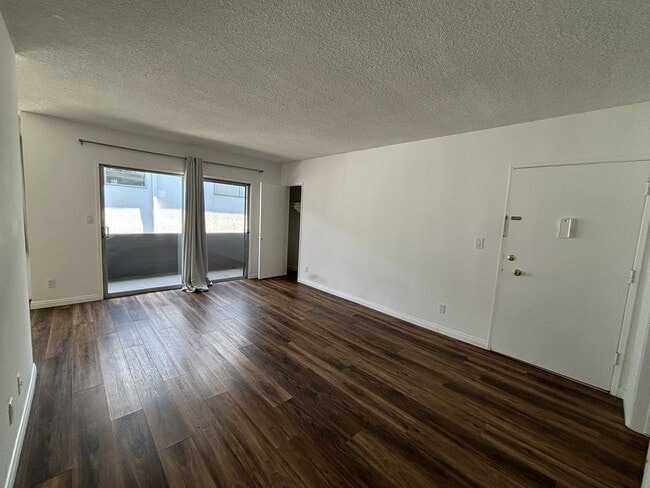 Photo - 11707 Kiowa Ave Unit 7