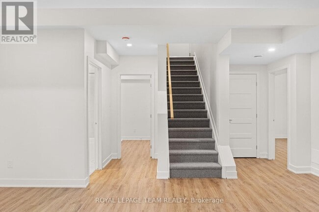 Photo - 1694 Belcourt Blvd