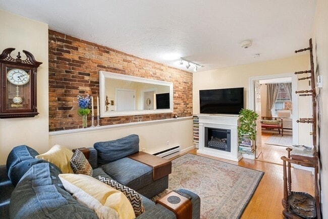 Photo - 9 Hancock St Unit 4