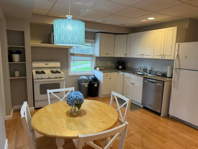 Photo - 87 Washington Ave Unit 1BR Waterfront Oasis