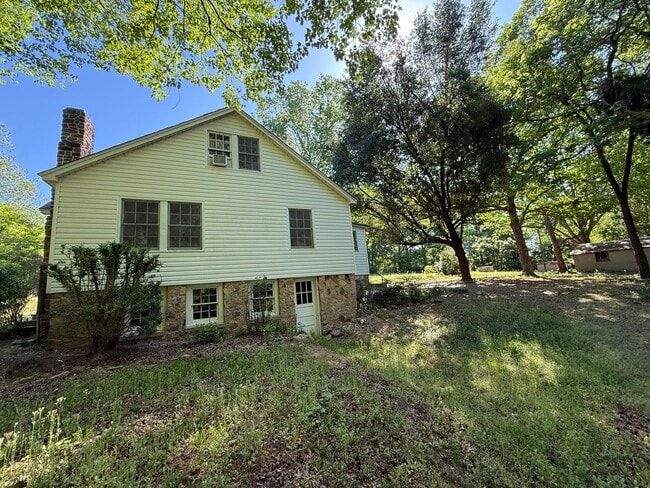 Photo - 3 Bedroom/1 Bath home for rent