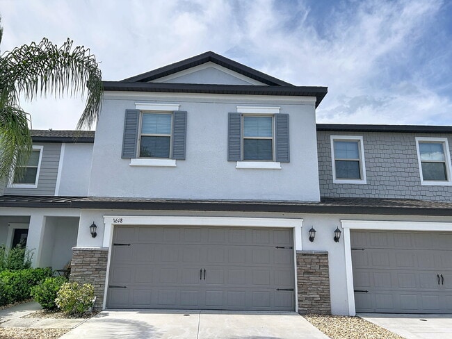 Photo - 1618 Roseville St