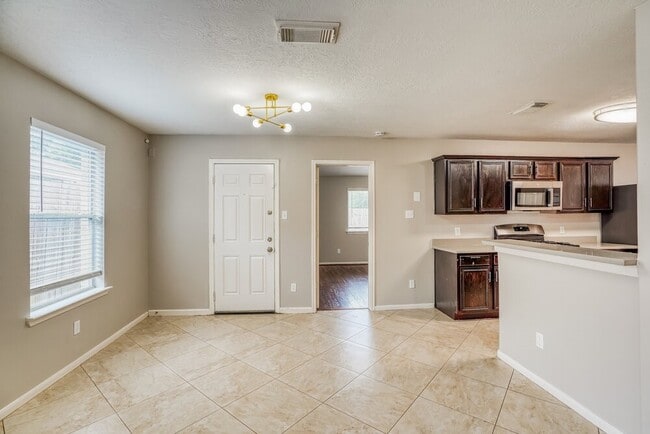 Photo - 6614 High Stone Ln