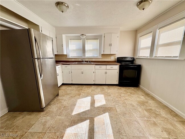 Photo - 2420 E Market St Unidad 1