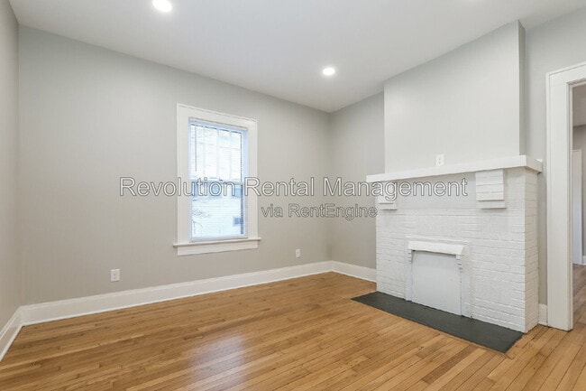 Photo - 2034 Cambridge Ave Unidad A