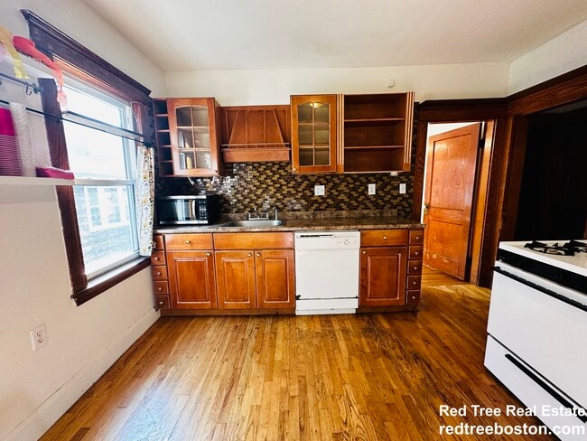 Photo - 12 Peters St Unit 1