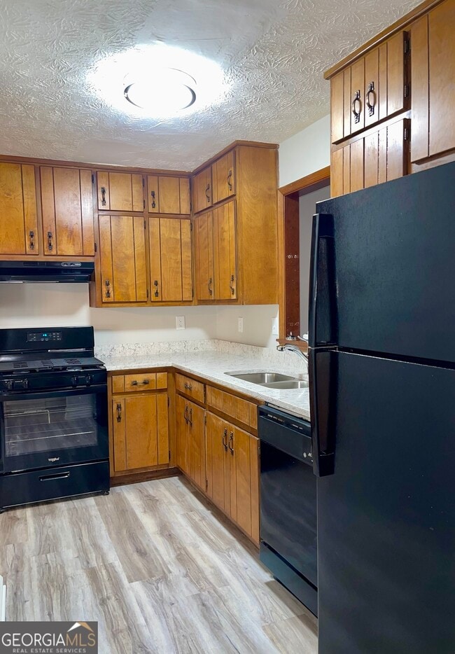 Photo - 5870 Sheldon Ct