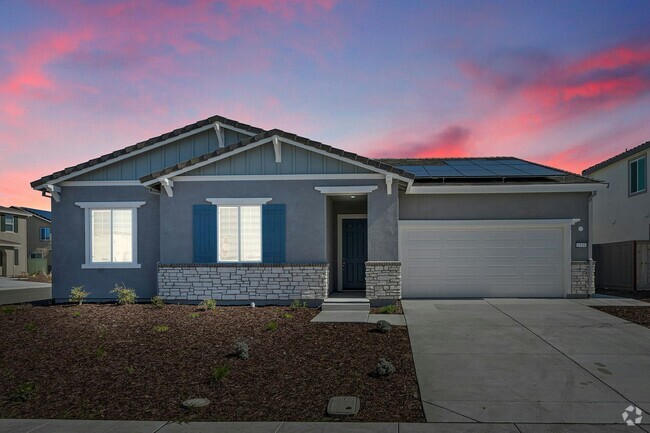 Building Photo - 2104 Day Lily Ave Rental