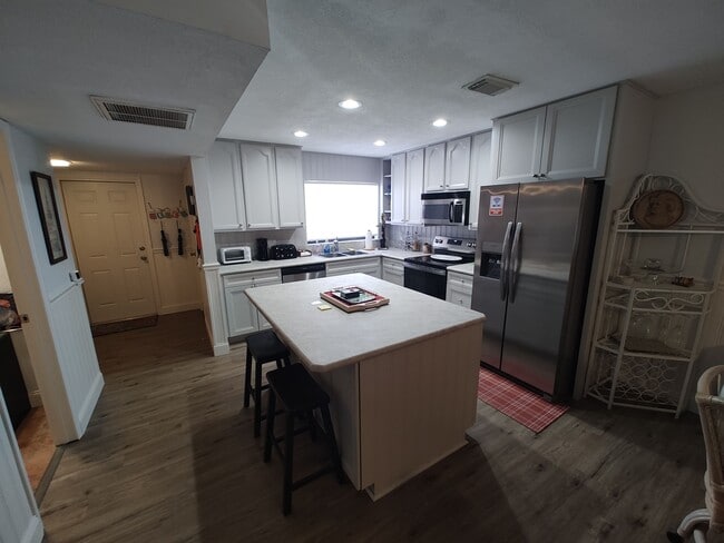 Photo - 5230 S View Pt