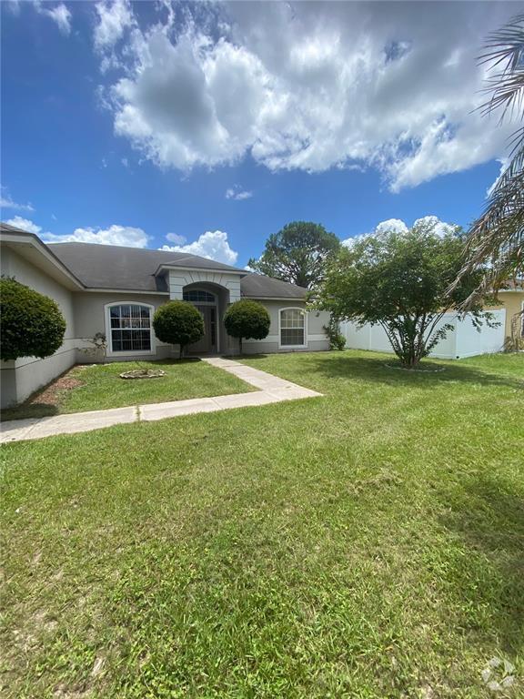 Building Photo - 207 Cranbrook Dr Rental