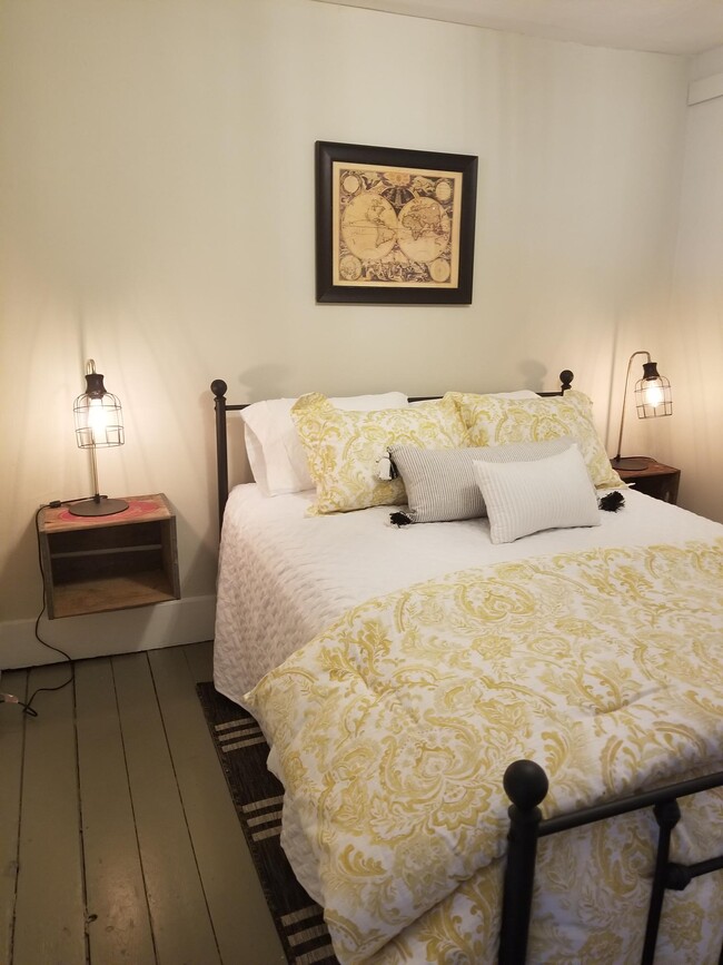 Photo - 47 W Main St Unit 2