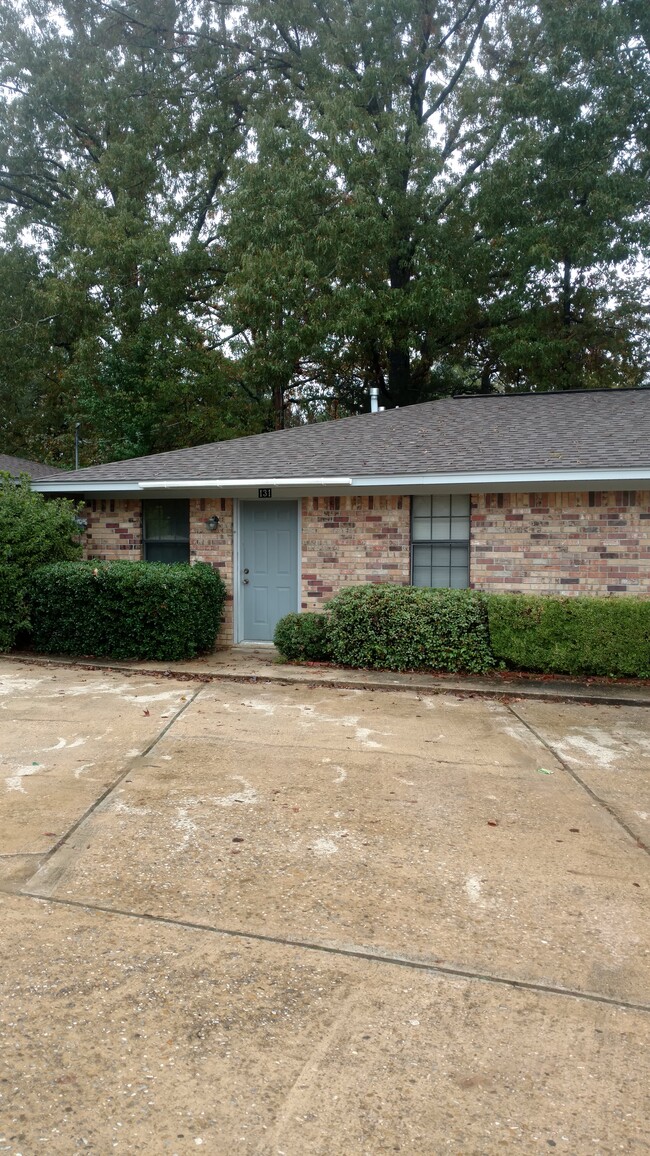 Photo - 127 Debra Ln Apartments Unit 127