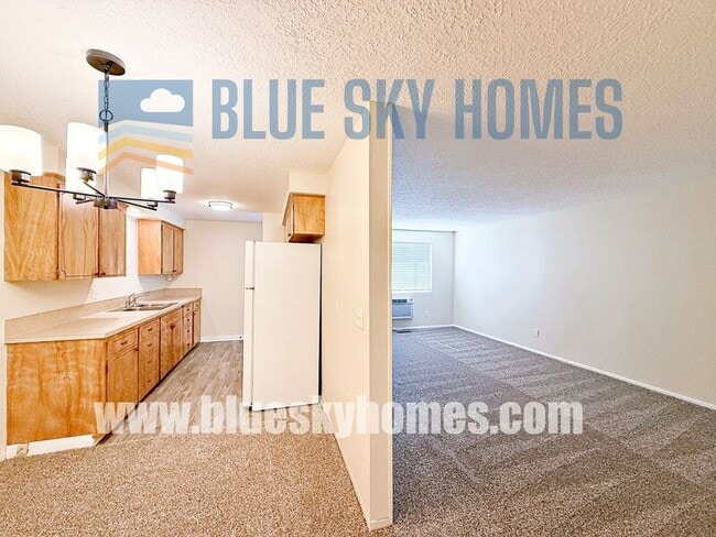 Photo - 1623 S Joyce St