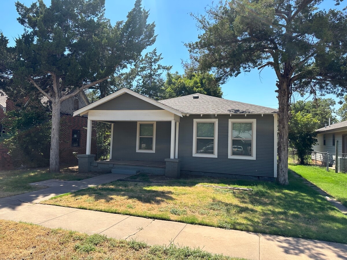 Photo - 1503 N Lee St