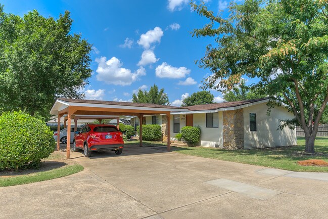 Norman Apartments