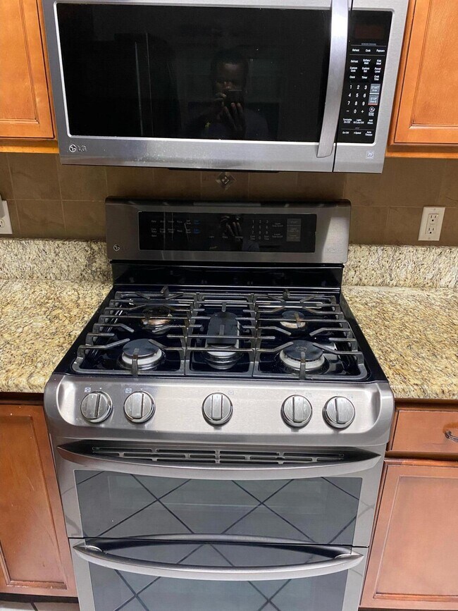 Photo - 1219 S 10th St