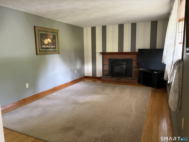703 Laurel Grove Rd