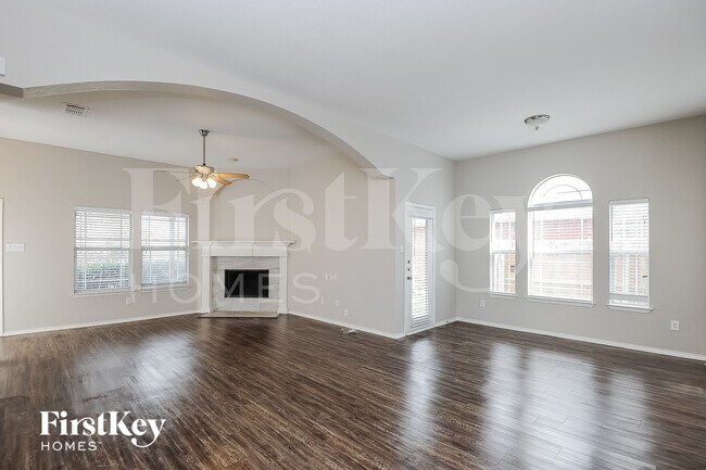 Photo - 2508 Esquire Dr