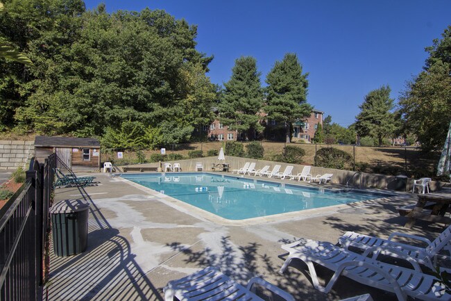 Fotografía del edificio - Ridgewood Condominiums