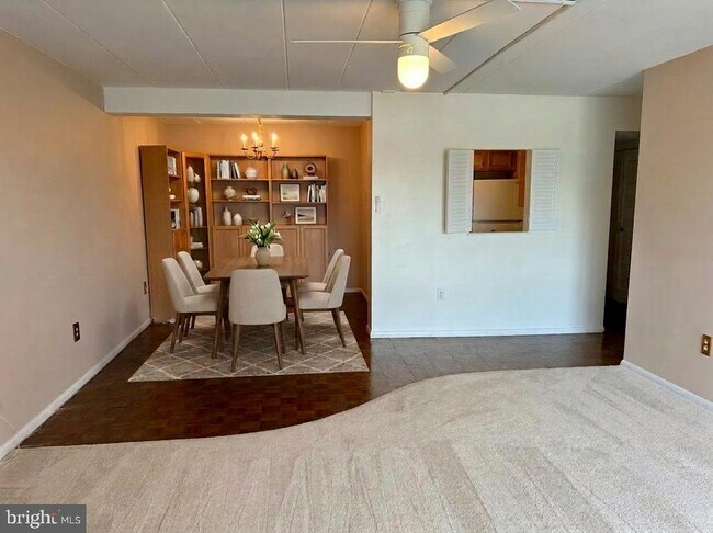 100 West Ave Unit 604W