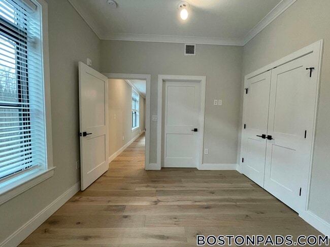 Photo - 157 Everett St Unit 102