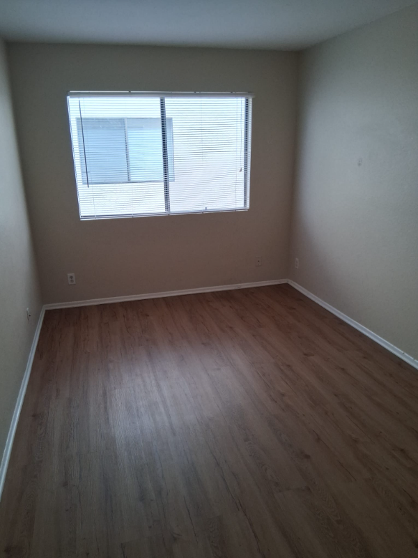 Photo - 4438 138th St Apartment Unit 4453 W 138th St