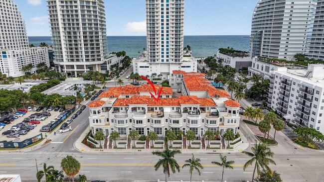 Building Photo - 508 N Birch Rd