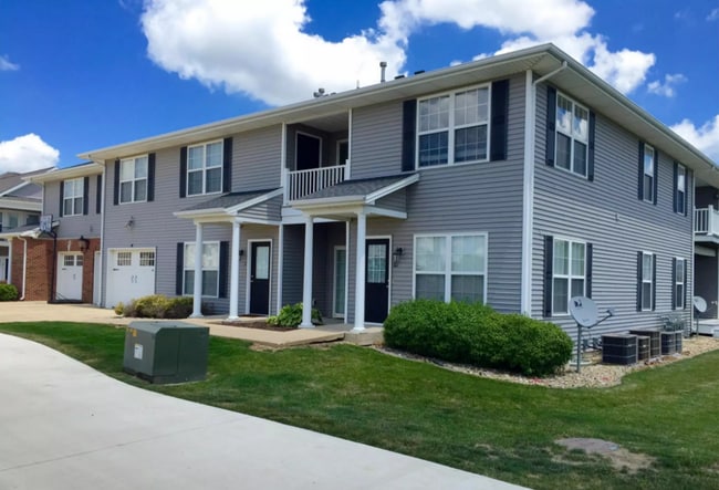 Building Photo - 103 Portsmouth Ln Unit 10