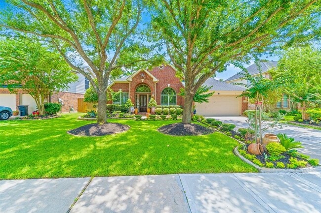 Photo - 13738 Sherburn Manor Dr House