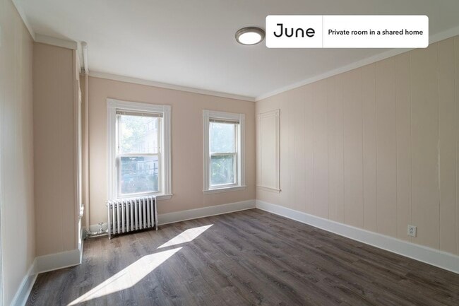 Photo - Room in Shared 7 bed/2 bath home Unit D