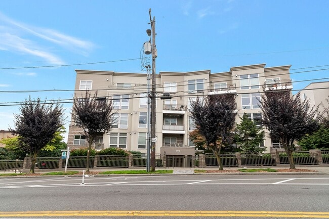 3221 SW Avalon Way Unidad 413