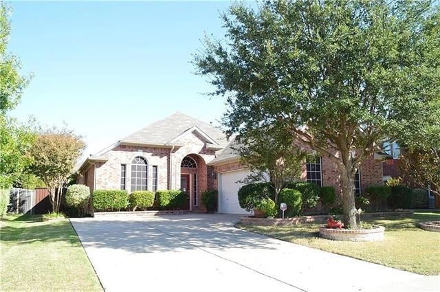 Building Photo - 8266 Robertson Dr Rental