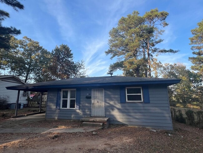 Building Photo - Stunning 4 Bedroom Home for Rent - Fully Remodeled!