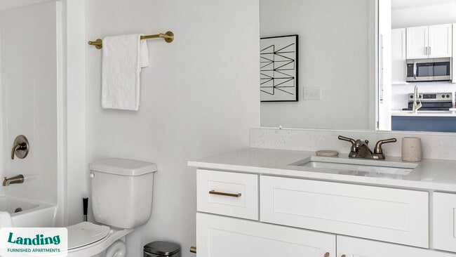 Photo - 2708 Old Lebanon Pike Unidad 205