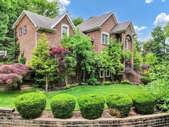 Photo - 560 N Hubbards Ln