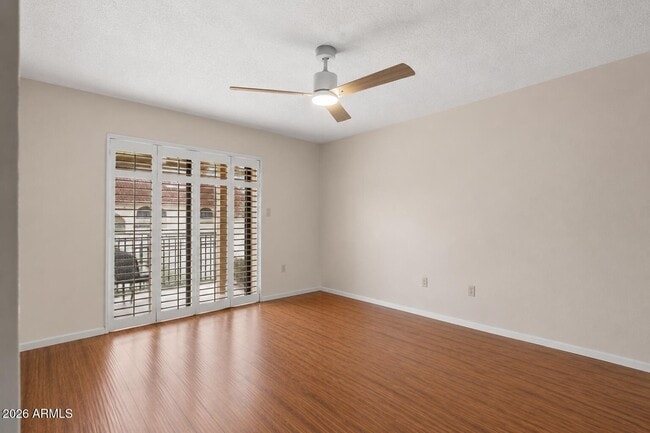 Photo - 3033 E Devonshire Ave Unit 3015
