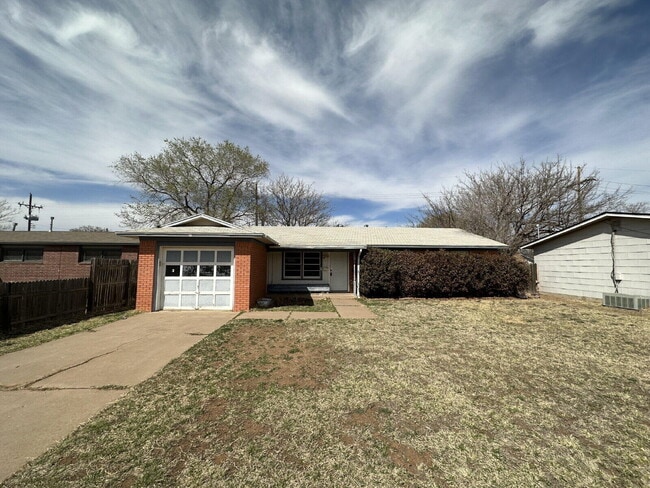 Building Photo - 5208 47th St Rental