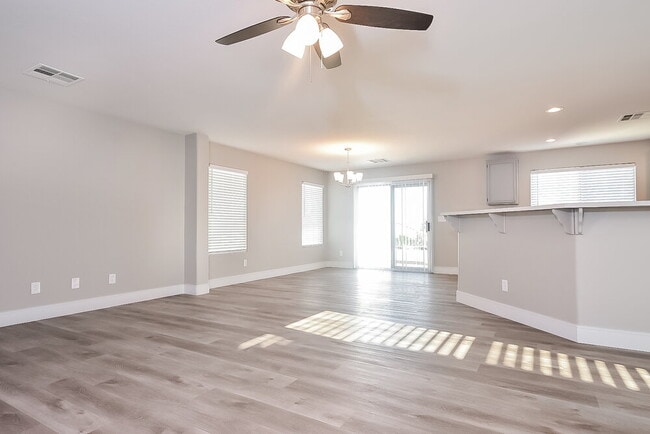 Photo - 196 Bella Milano Ave