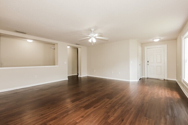 Photo - 2292 Blackwood Dr