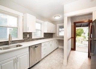 Building Photo - 92 Murdock St Unit 2