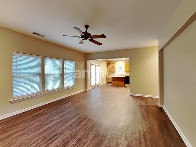 Photo - 7860 Keepsake Ln