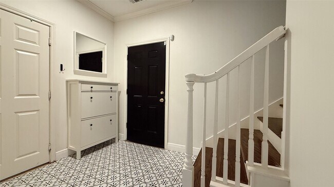 Photo - 1107 Marconi St