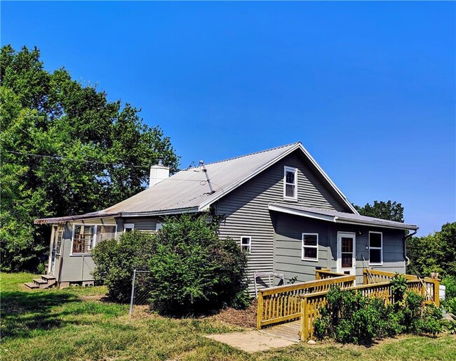 Building Photo - 14894 Trammel Mountain Rd Rental