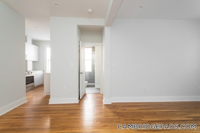 Photo - 18 Forest St Unidad 23