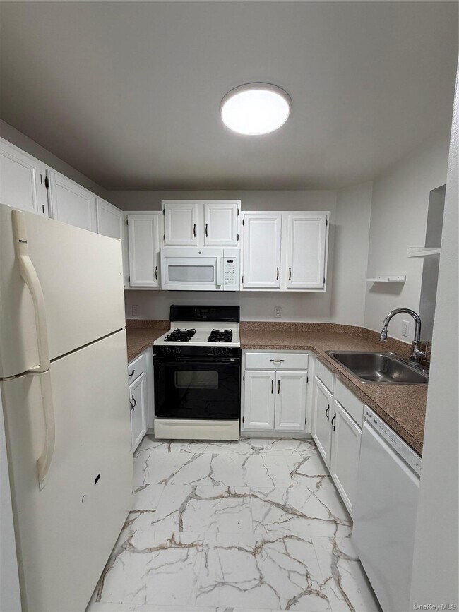 Photo - 20 Lexington Hills Rd Unit 4