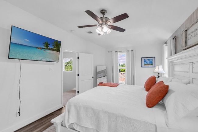 Photo - 10747 Dulcimer St