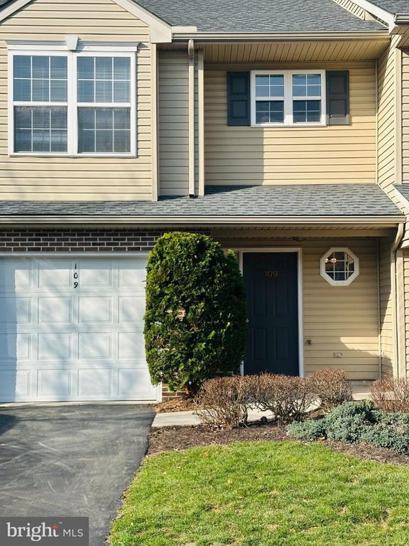 Photo - 109 Cardinal Ln