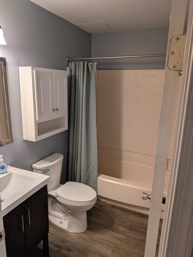 Photo - 22024 Gloucester Ct Unit B5