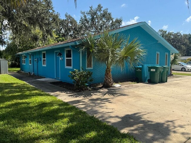 Building Photo - 2/2 Duplex with Flex Room Rental