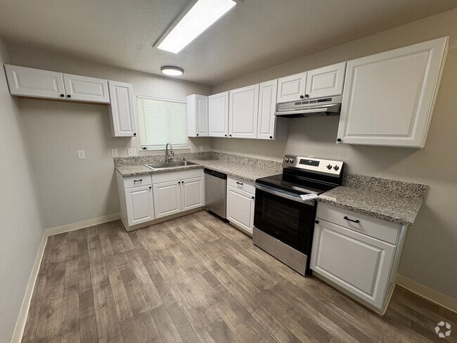 Building Photo - Charming 2-Bedroom Home in Citrus Heights Unit 6419